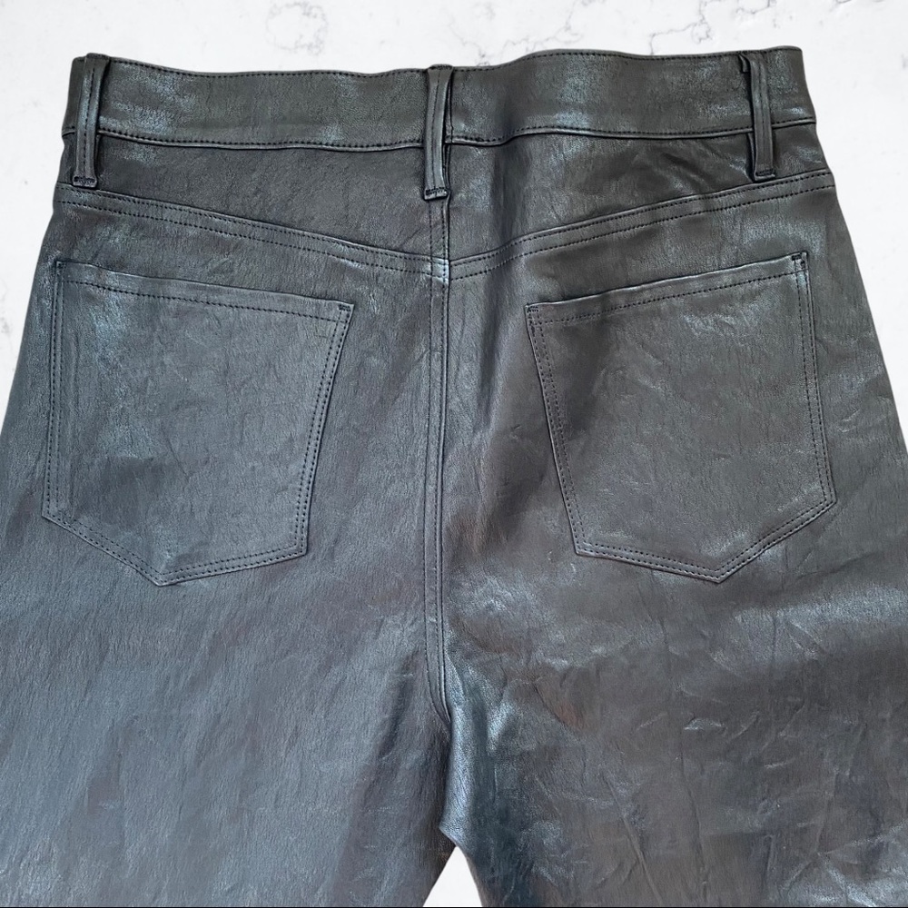 👖Frame Leather Le Sylvie Slender Straight
Noir - Picture 13 of 16